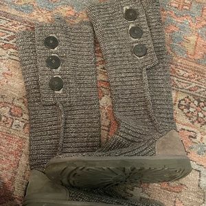Ugg knew high knit boots